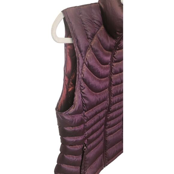Bernardo Goose Down Purple Puffer Packable Lightweight Vest Women Size Small - Picture 3 of 8